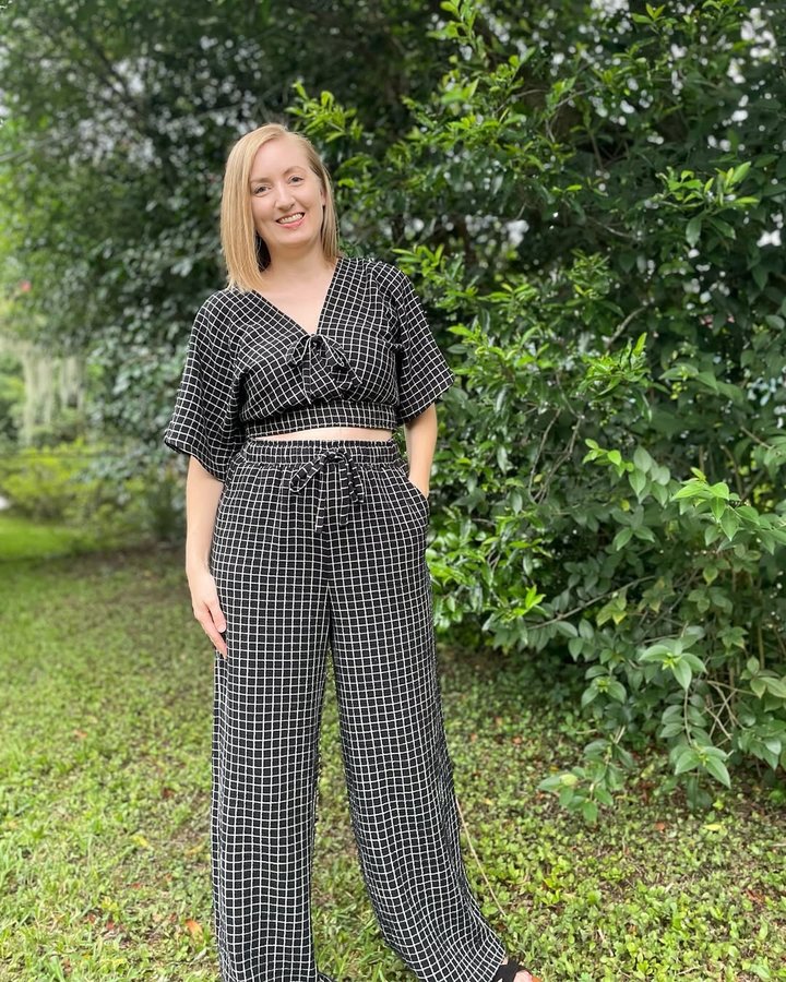 Instagram post by @soisewedthis for Friday Pattern Company. Caption reads: [...] finished Saguaro Set (pattern by....