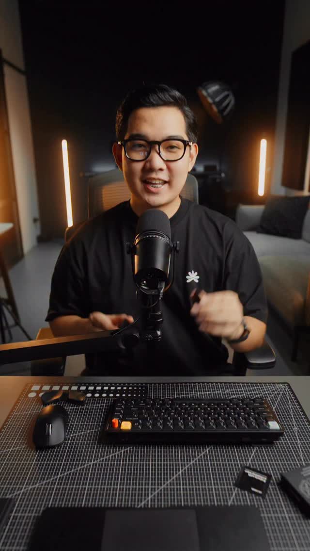 Instagram post by @kevincharlesdc for DeltaHub. Caption reads: [...] “HoldX” for the product link.

@deltahub.io....