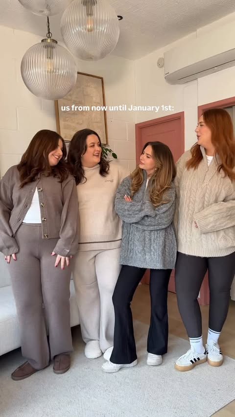 Instagram post by @thefashionfourcast for LOVALL. Caption reads: [...] the week is it? And exclusively wearing....