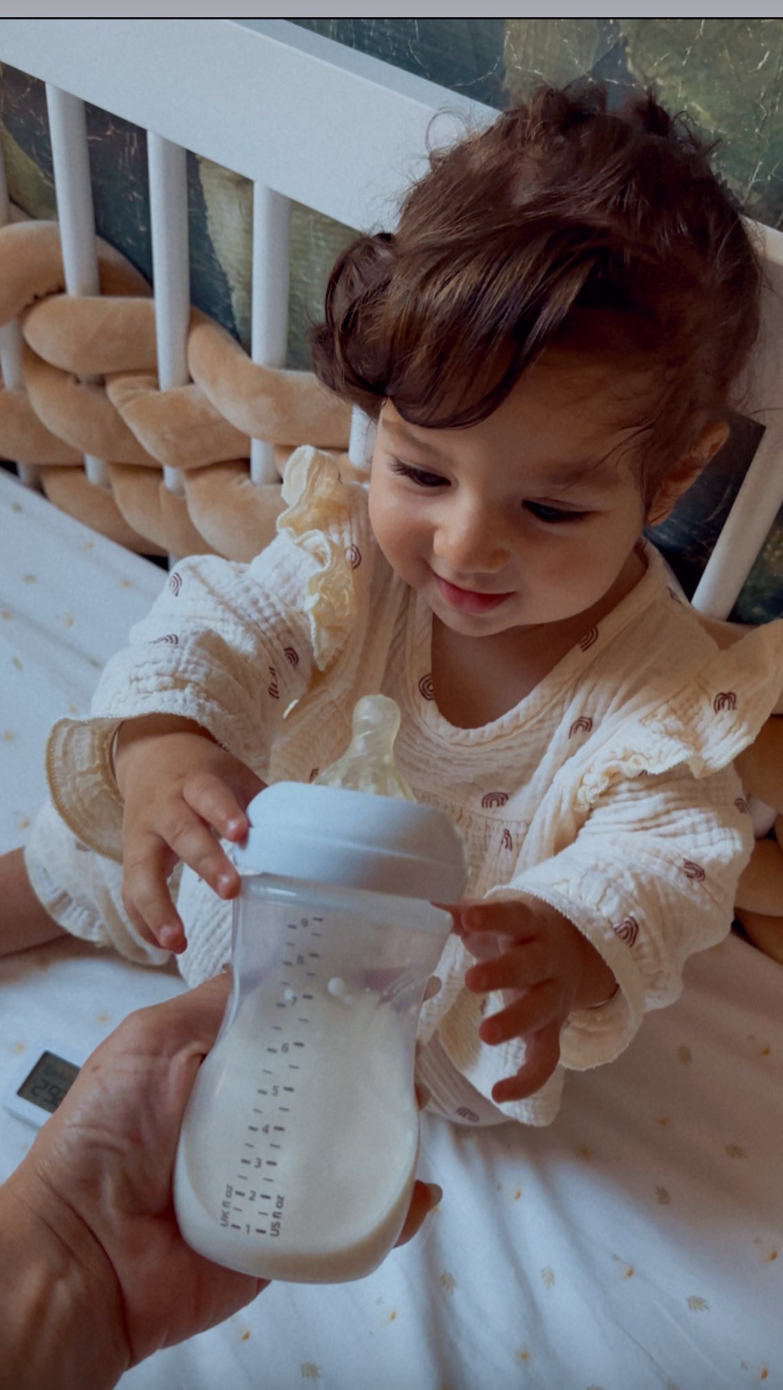 Instagram post by @yasminin.usa for Baby Brezza. Caption reads: Only moms will understand this moment🥹🥹 
It’s....