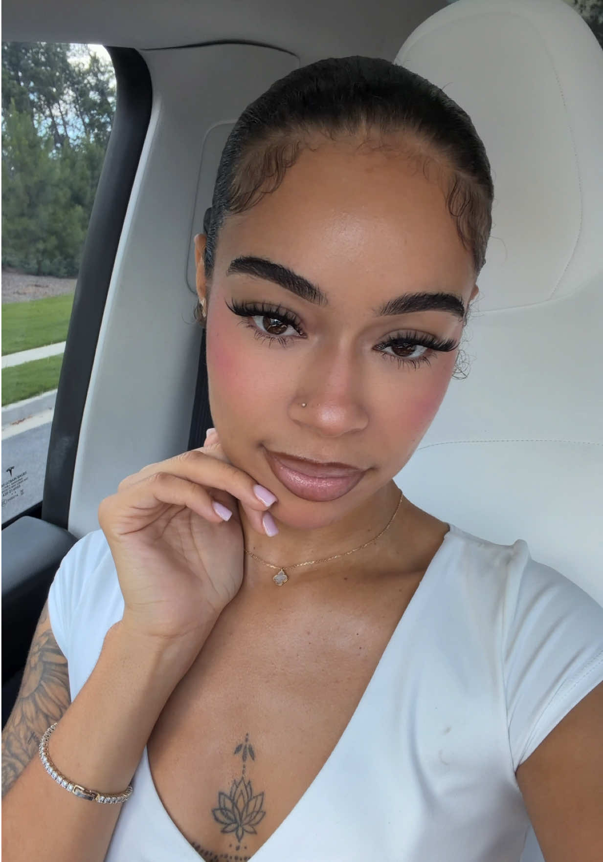 TikTok post by @thekaylaflash for KEYYOU SHOP. Caption reads: Everyone lovess these lashes on me & I see why!....