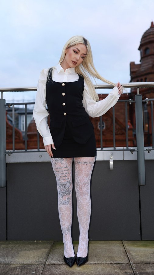 Instagram post by @jaydebxox for Femme Luxe. Caption reads: [...] should we say Summer vs Winter 👀 ❄️....