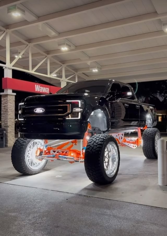 Instagram post by @skoop_smg for Hornblasters. Caption reads: Fresh build on the ground! @rowdy__155 super duty....