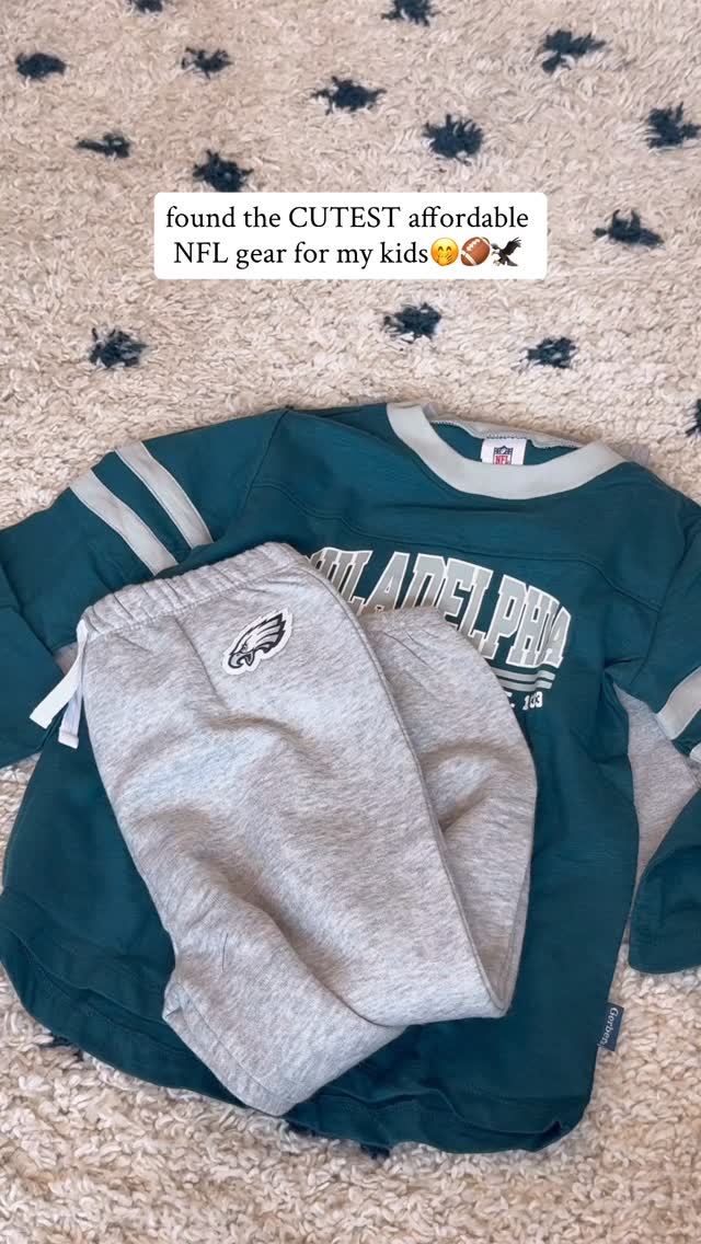 Instagram post by @minimusts for Gerber Childrenswear. Caption reads: And everything comes in every team!!👏🏼🏈🏟️....