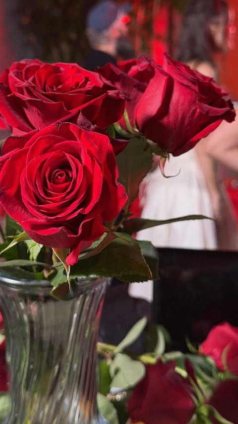 Instagram post by @justjessmaybe for Poshmark. Caption reads: [...] pieces, the first place I go to is....