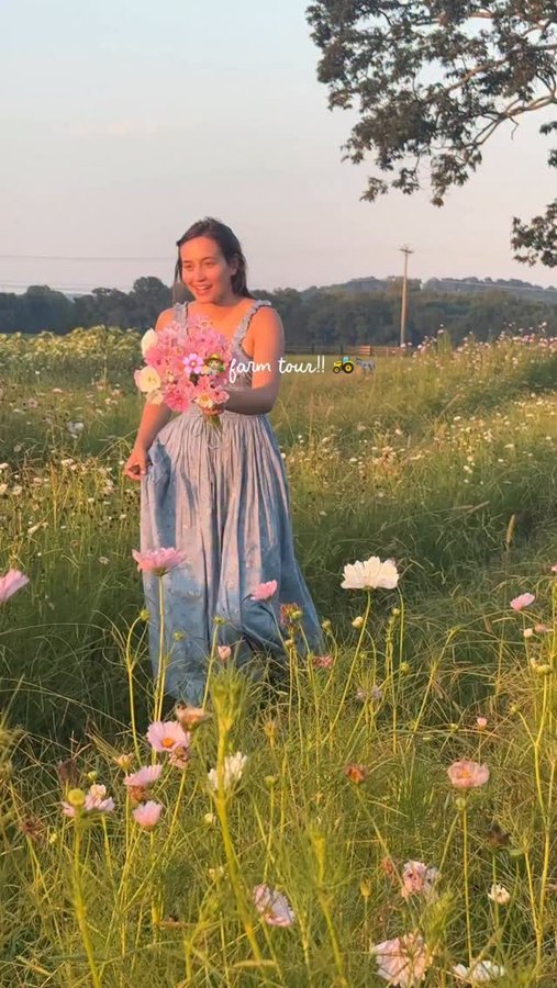 Instagram post by @kristinjohns for Lectric eBikes. Caption reads: It’s time for a little farm tour ft. our @lectric....
