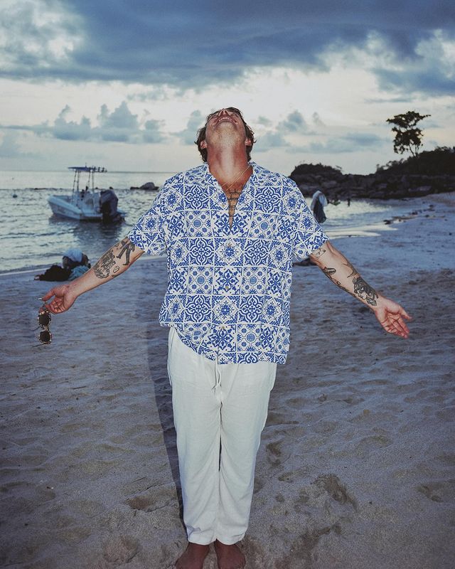 Instagram post by @mgm_patrick for Todd Snyder. Caption reads: Oh baby.
We livin’ L.I.V.I.N

#mensfashion....