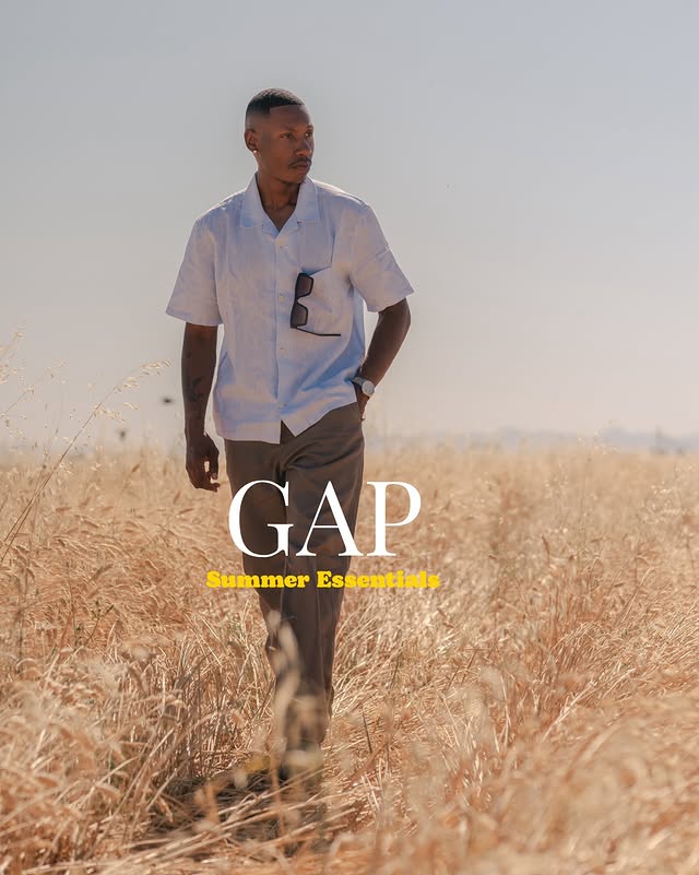 Instagram post by @wiillmoore for GAP. Caption reads: Me for @gap 👕☀️ . I am wearing the [...].