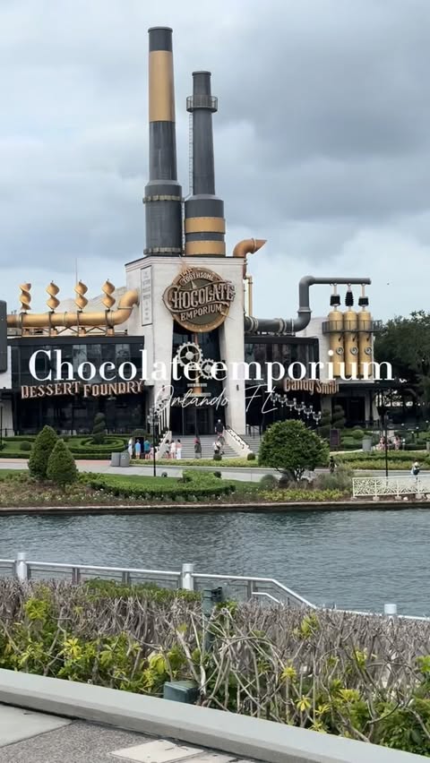 Instagram post by @beyondddbeauty for Visit Orlando. Caption reads: If you’re visiting Universal CityWalk, this spot....