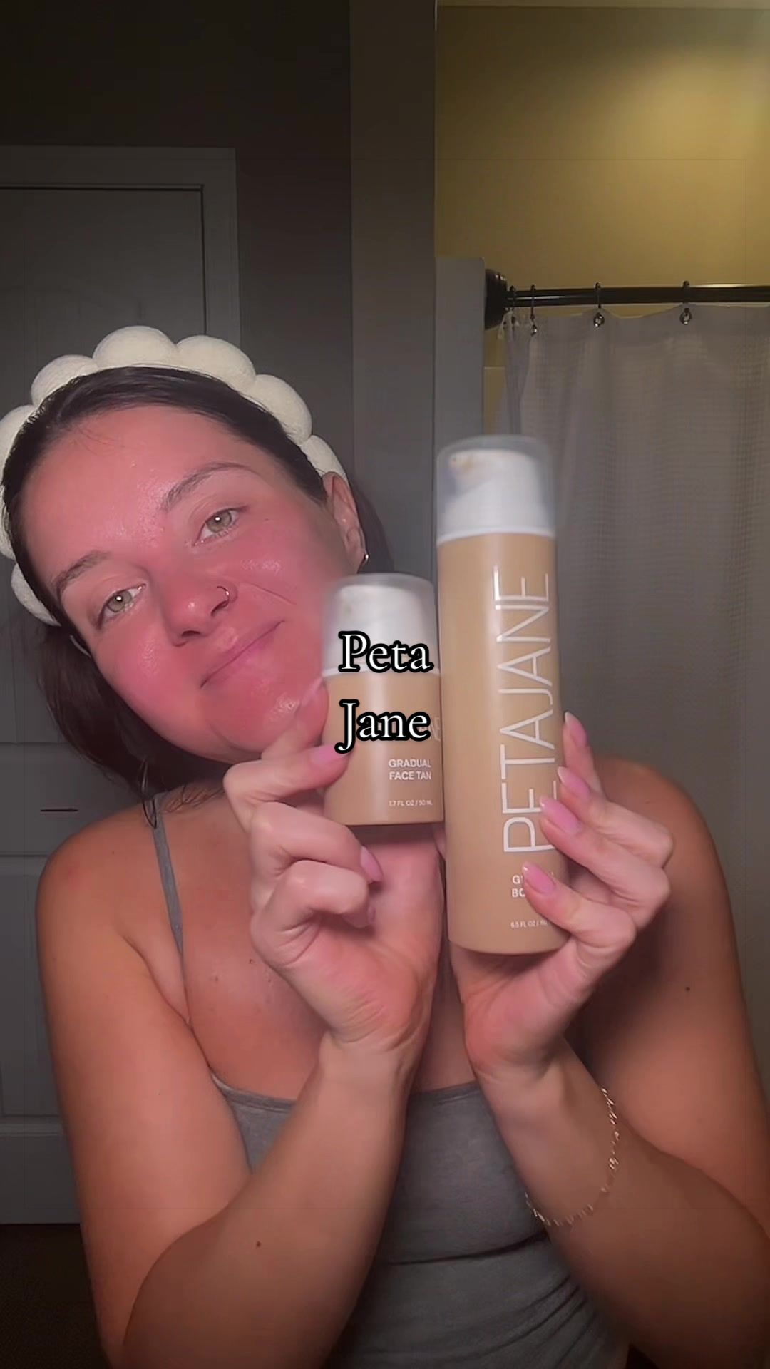 TikTok post by @heyitsjulia224 for Peta Jane Beauty. Caption reads: [...] tan without all the work @Peta Jane Beauty....