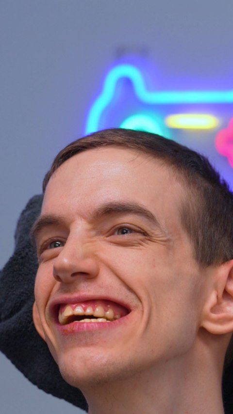 Instagram post by @allaccesslife for Logitech G. Caption reads: [...] all adaptive gamers!!!‼️♿⚠️ @logitechg is....