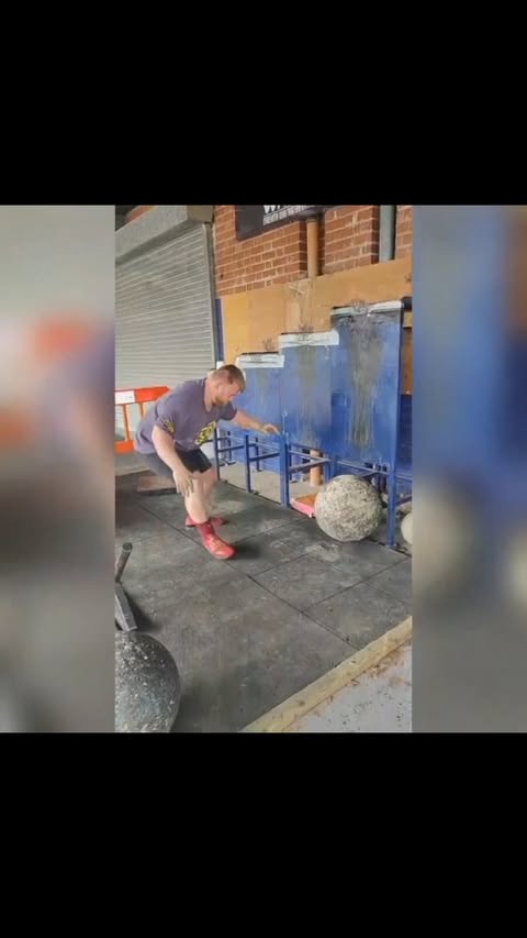 Instagram post by @paul_smith_94 for SBD Apparel. Caption reads: [...] Supplements: @reflexnutrition Kit:....