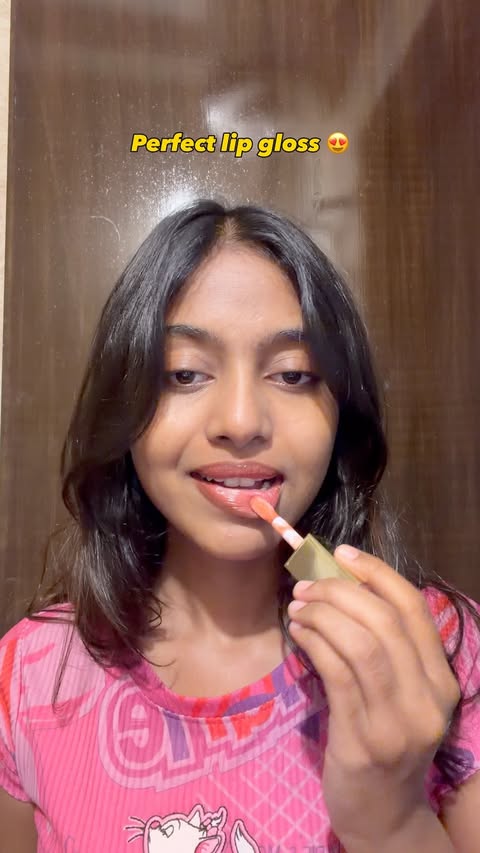 Instagram post by @nameetha_sivakumar for Daily Life Forever 52. Caption reads: #gifted Comment “link” for link😍 @forever52india....
