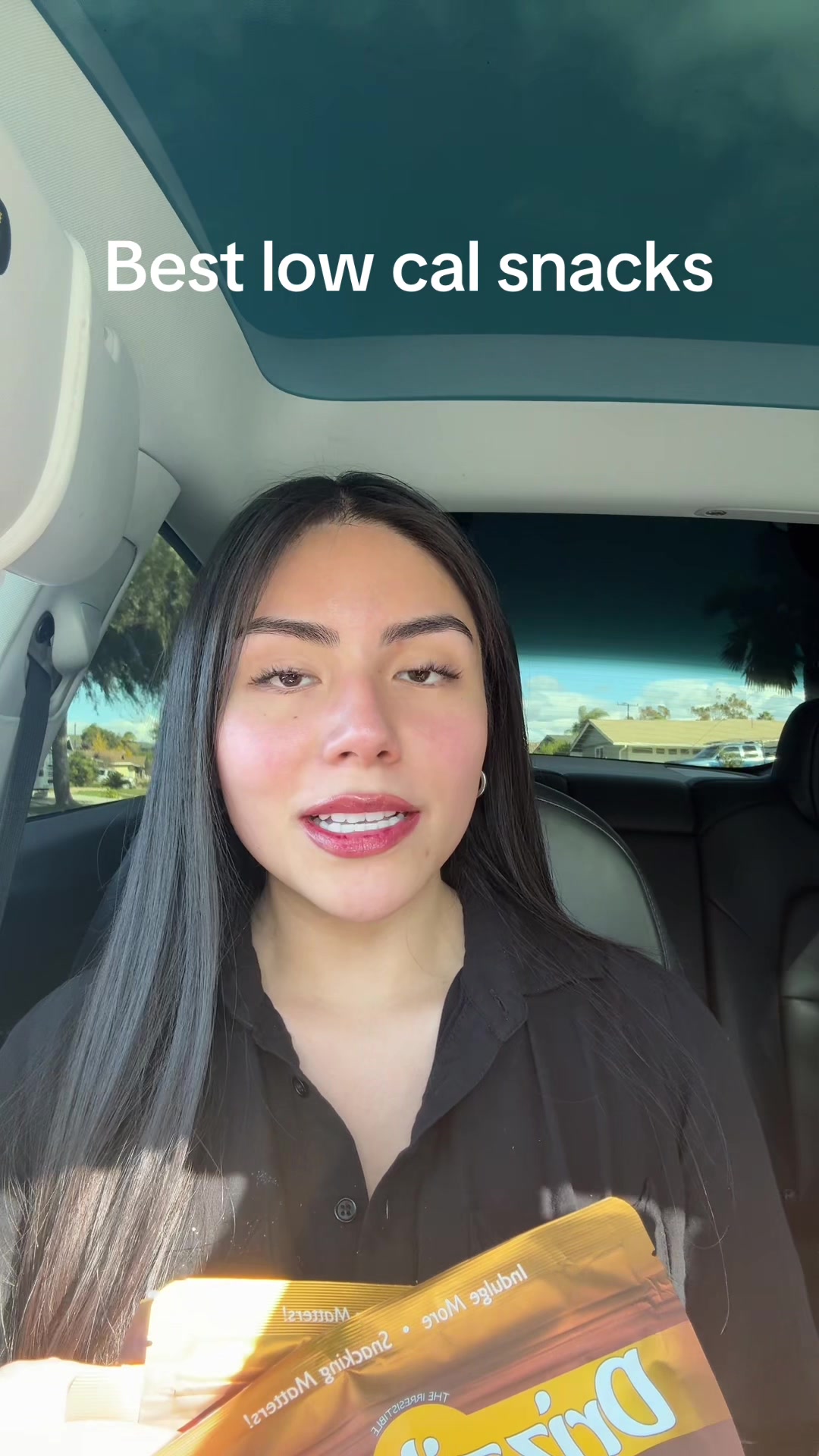 TikTok post by @saraa_conde for Drizzilicious. Caption reads: @Drizzilicious #drizziliciousminiricecakes #snacks....