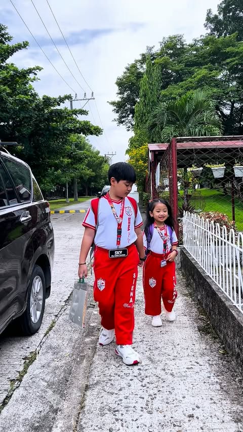 Instagram post by @mrsangelsky for OxiClean. Caption reads: #LevelUpWithOxiClean ang school uniforms ni Sky....
