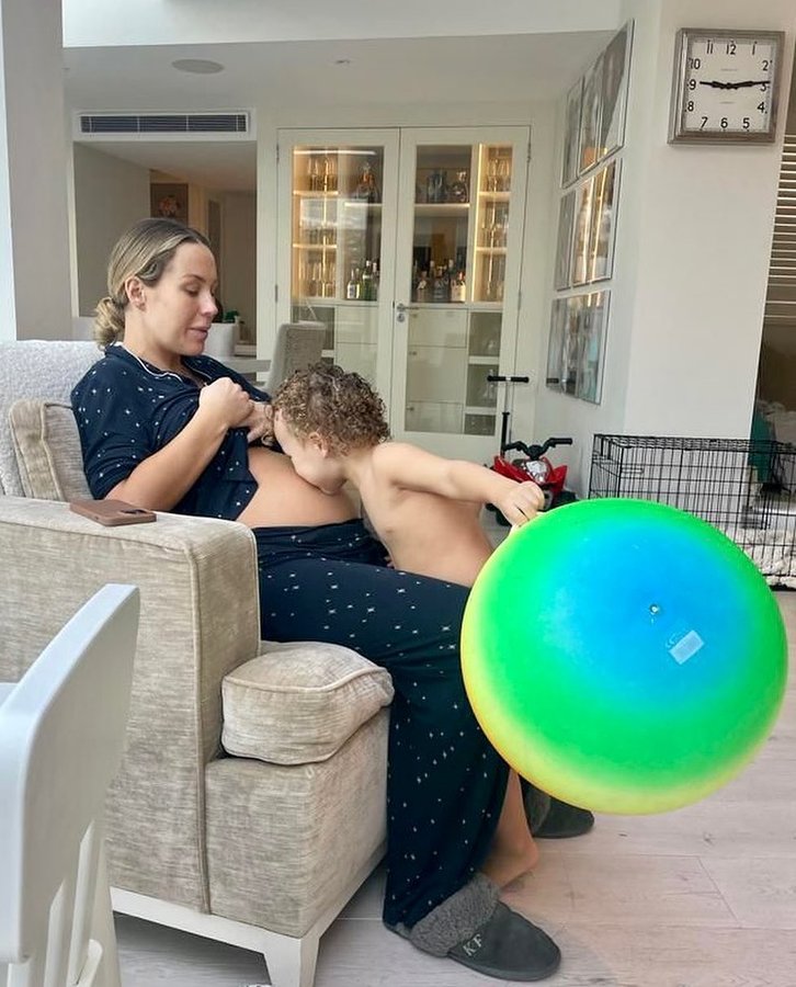 Instagram post by @xkateferdinand for Peanut App. Caption reads: Let’s talk pregnancies. I was scrolling through my....