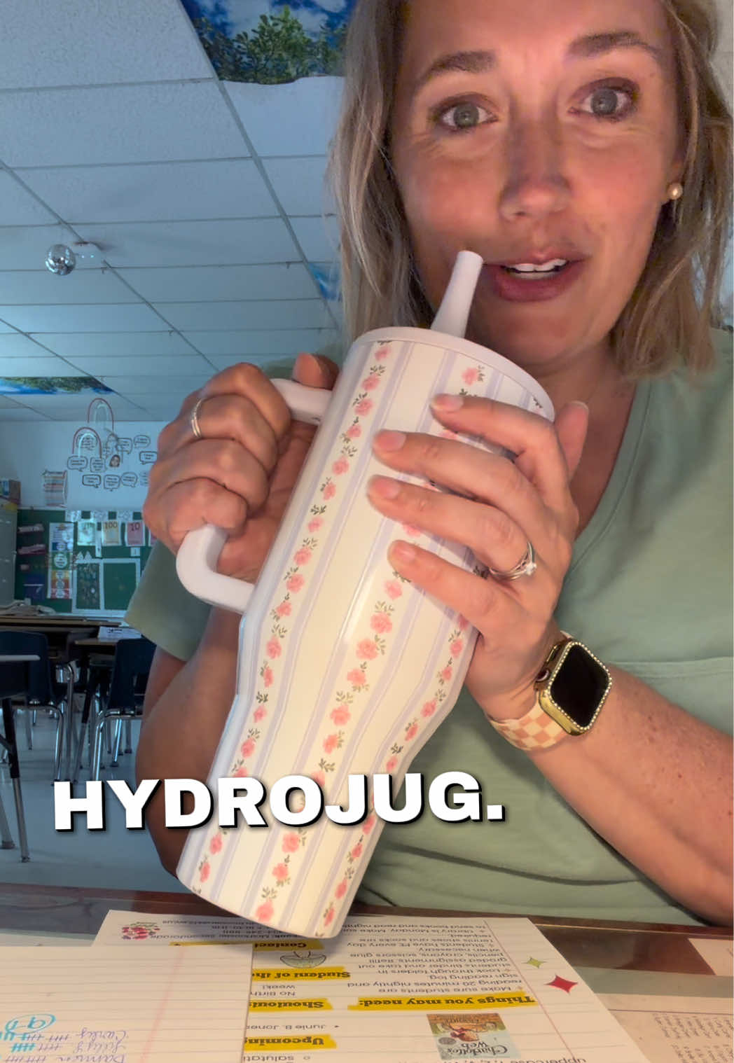 TikTok post by @aeh328 for HYDROJUG. Caption reads: Just me and my @HYDROJUG against the world. 🫶🏻....