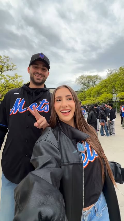 Instagram post by @samfricano for SeatGeek. Caption reads: [...] date night thanks to @seatgeek ⚾ Justin got....
