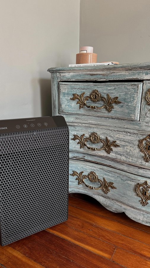 Instagram post by @kimmie.kris for Winix America. Caption reads: [...] the 5520 air purifier from @winixamerica....