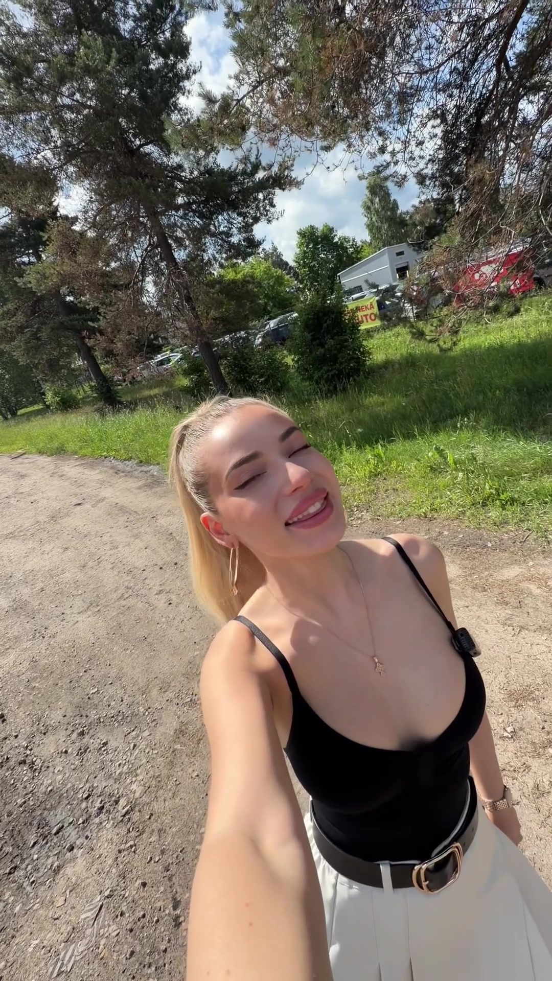 TikTok post by @intrisha for Cartom Latvia. Caption reads: Žužiņa @cartom.latvija placī?? #sadarbība.