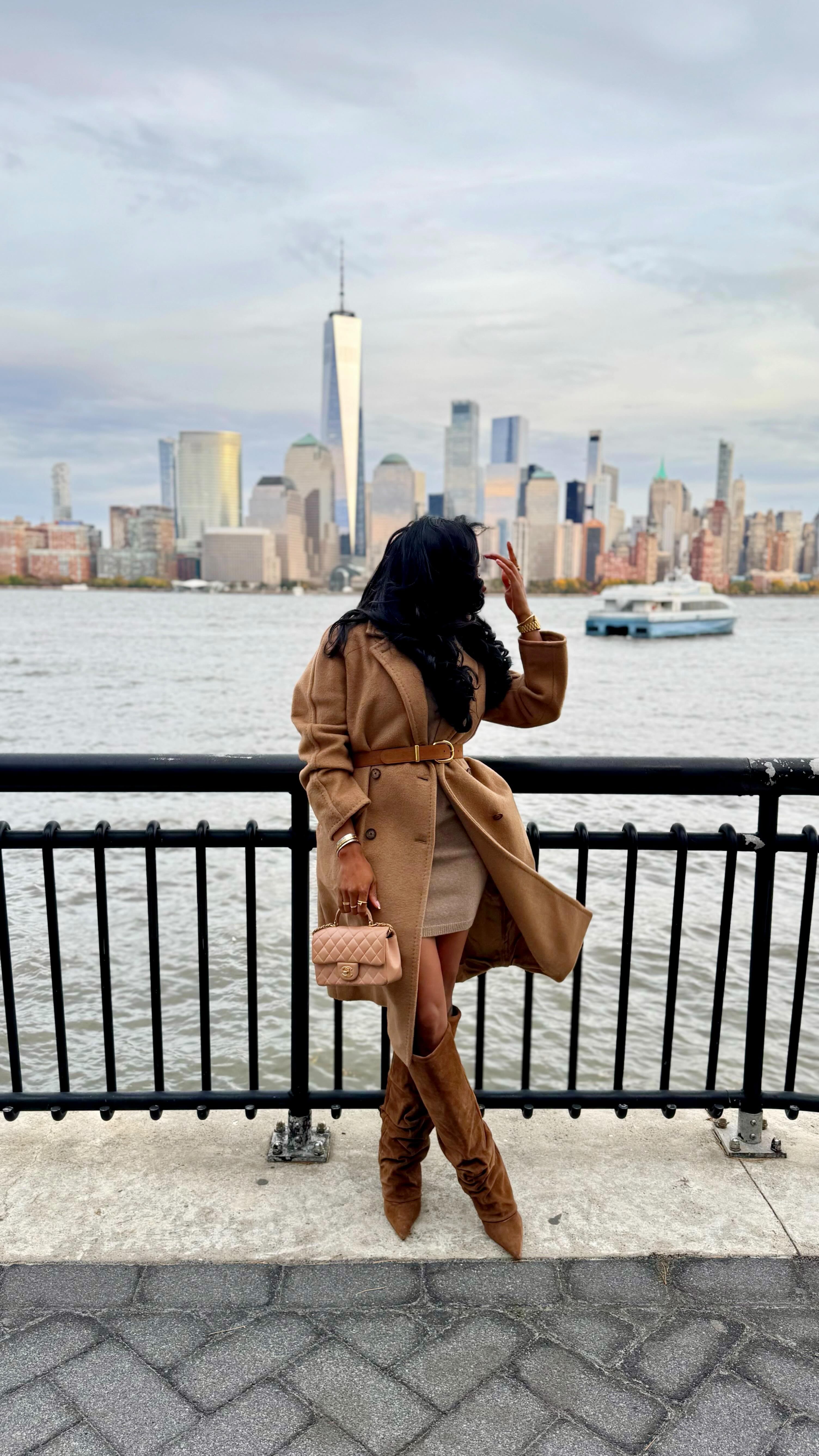 Instagram post by @lifewithkhloesummer for SPANX. Caption reads: GRWM. It’s a beautiful day in NYC. 
•
Besties,....