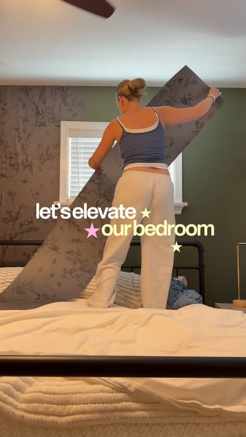 Instagram post by @madisonleighmaryan for Photowall. Caption reads: [...] this peel & stick wallpaper from....