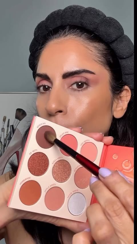 Instagram post by @beautybubble0326 for ColourPop Cosmetics. Caption reads: Peach Jelly Eyeshadow palette @colourpopcosmetics....