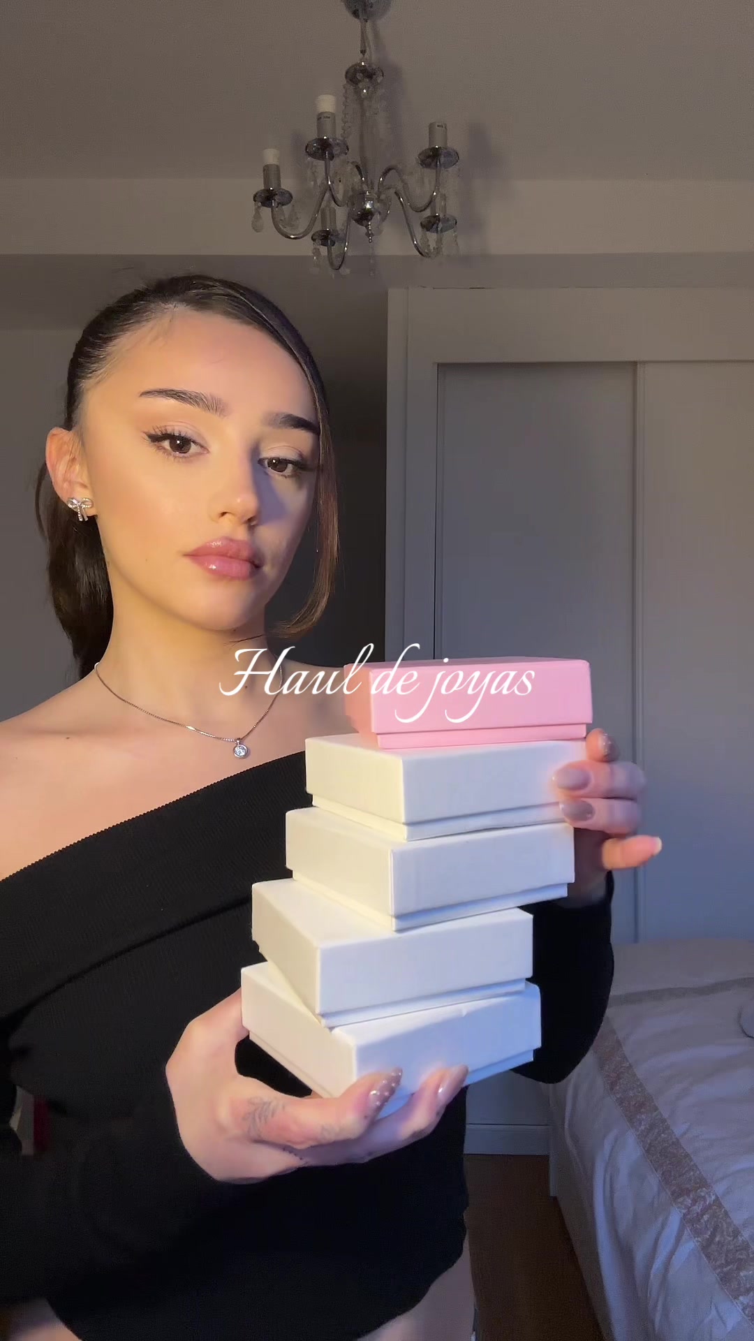 TikTok post by @theylovemerin for En Route Jewelry. Caption reads: @en route jewelry #jewelry #gifted .