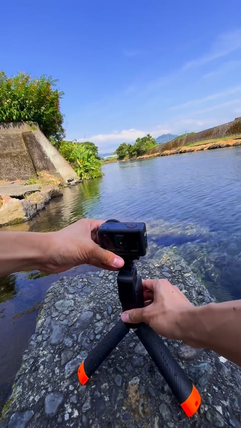 Instagram post by @ngo161616000 for TELESIN. Caption reads: [...] waterproof selfie stick & tripod from....