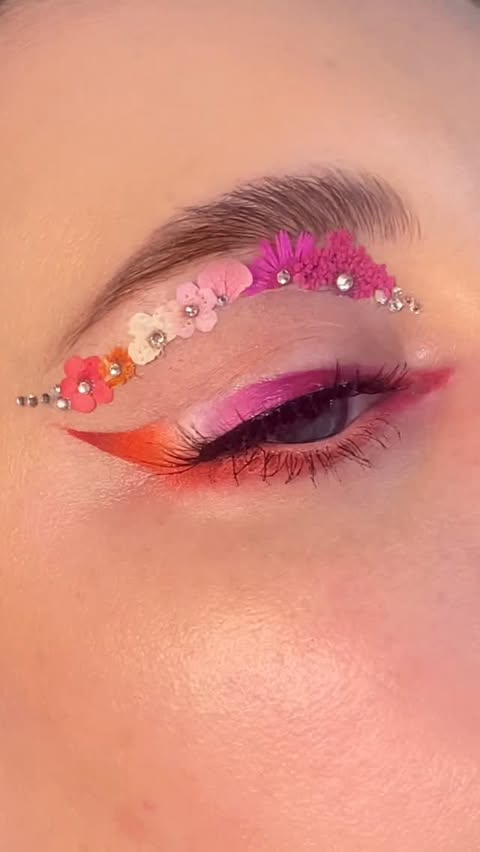 Instagram post by @slaywithsparkle for BPerfect Cosmetics. Caption reads: [...] brow balm and coloured bases -....