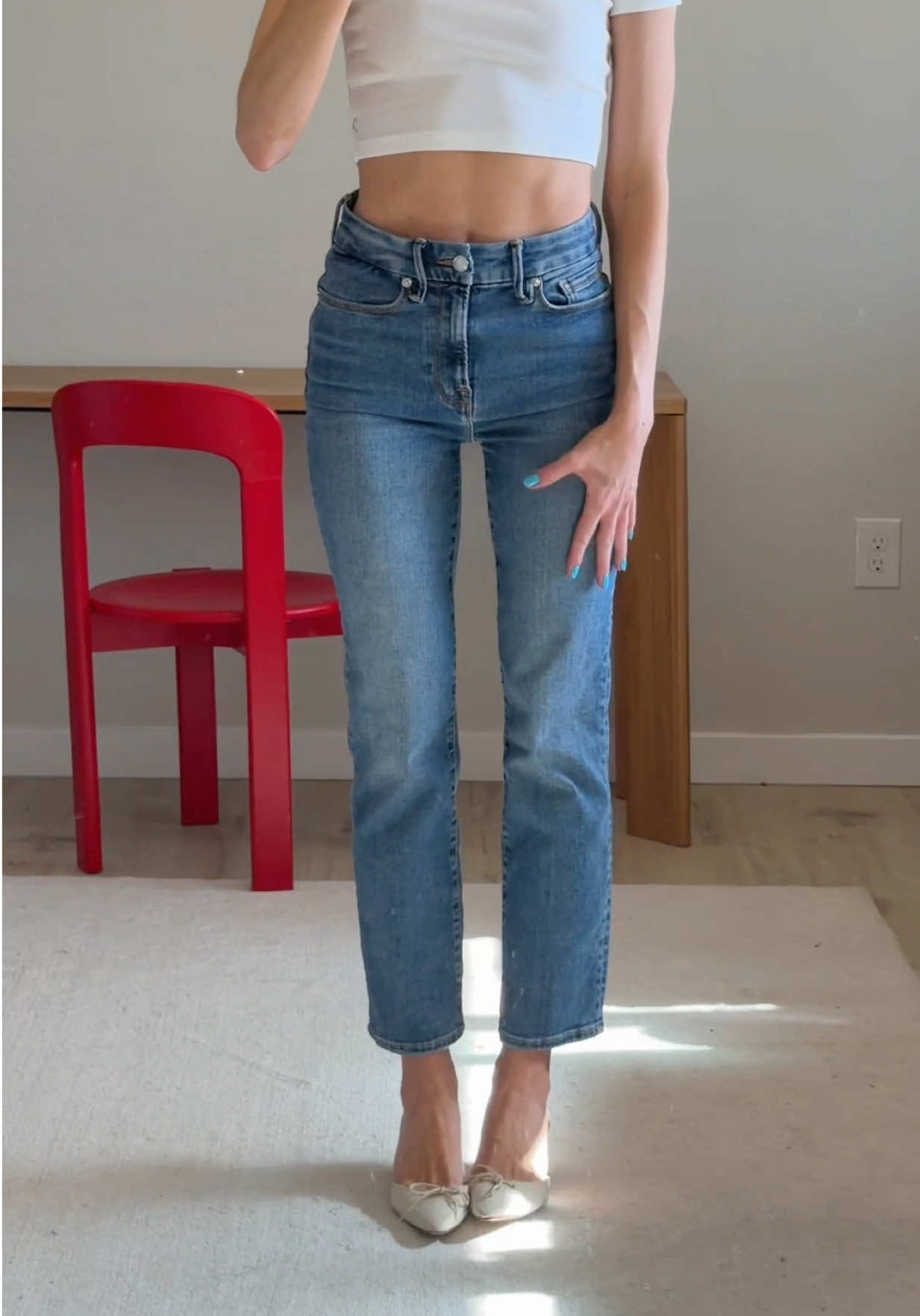 TikTok post by @evachapmann for GOOD AMERICAN. Caption reads: [...] also have bigger sizes! @GOOD AMERICAN....