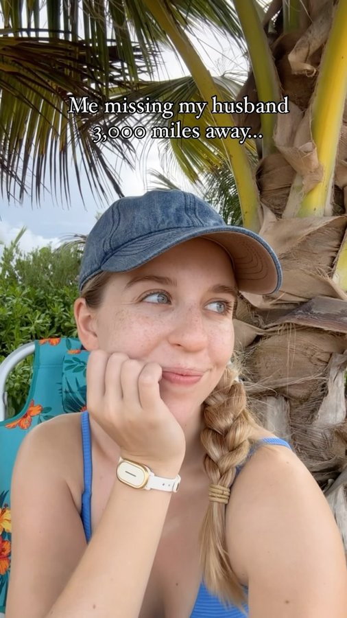 Instagram post by @secretsto.love for Bond Touch. Caption reads: There’s something supernatural about love. 

Love....