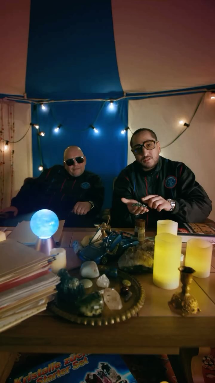 Instagram post by @celoabdi for EDEKA. Caption reads: Deine Zukunft steht nicht in den Sternen. Sondern....