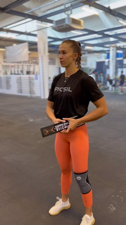 Instagram post by @vitesson for PicSil Sport. Caption reads: New PR post surgery!! 🥹

Hehe. 

Thank god I had....