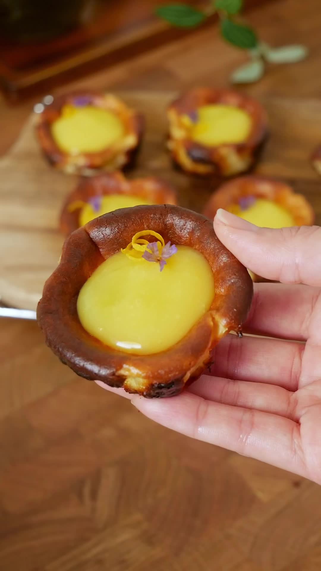 TikTok post by @jeccachantilly for Philadelphia. Caption reads: Spring calls for bright and refreshing flavors and....