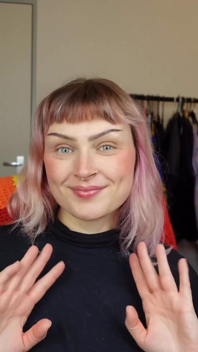 Instagram post by @alexa.jennah for About-face Beauty. Caption reads: [...] x @meicrosoft rotten palette....