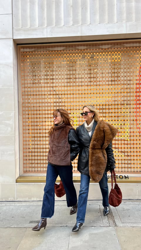 Instagram post by an influencer for Anthropologie Europe. Caption reads: 👖We went Jean shopping at @anthropologieeu so you....