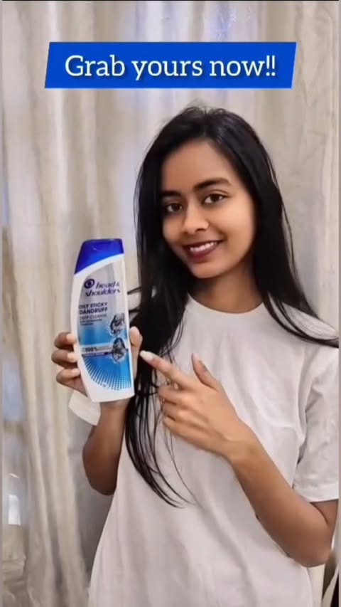 Instagram post by @royal_kudi_23_ for P&G. Caption reads: It really works #hnschallenge #hnsfordandruffcare....