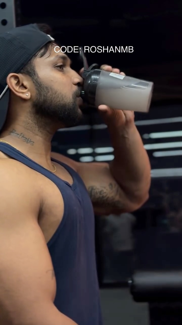 Instagram post by @roshantirunagaript for MuscleBlaze. Caption reads: Loaded mobility.
Get your CreAmp and let the gains....