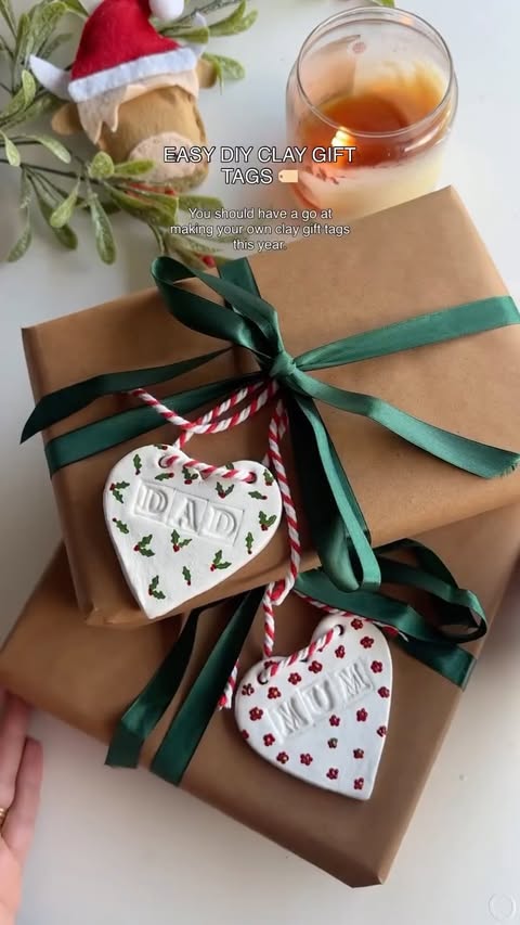 Instagram post by @themakingbox_ for Hobbycraft. Caption reads: ad want to try an easy Christmas craft? Have a go....