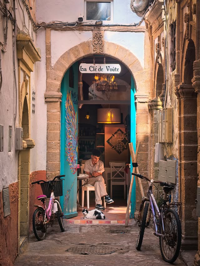 Instagram post by @pavel.kaplun.art for huawei. Caption reads: Essaouira Moments Shot on Huawei Pura 80 Ultra.