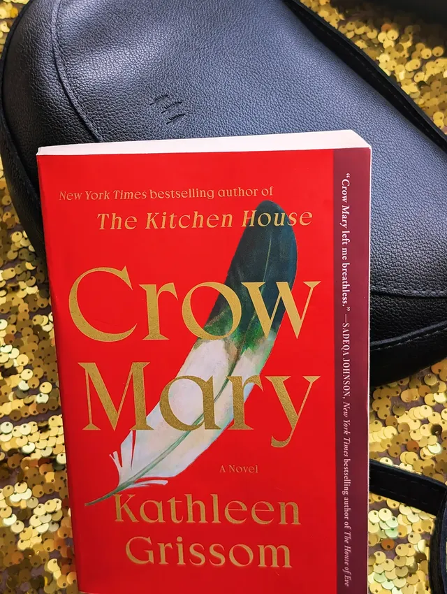 Instagram post by @hollylovesbooks1519 for Portland Leather Goods. Caption reads: 🪶 BOOK REVIEW 🪶 CROW MARY by @kathleengrissom.....