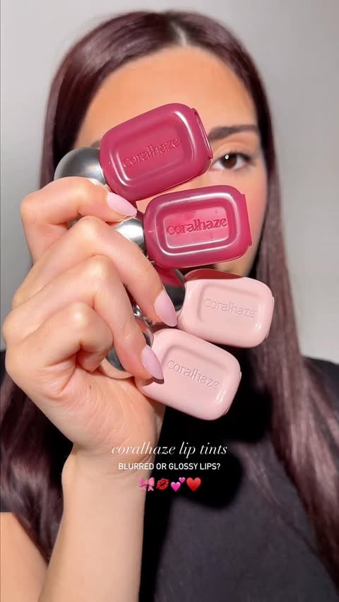 Instagram post by @sav.aesthetics_ for Coral Haze. Caption reads: [...] yes please 🙂‍↕️ I’ve been loving the....