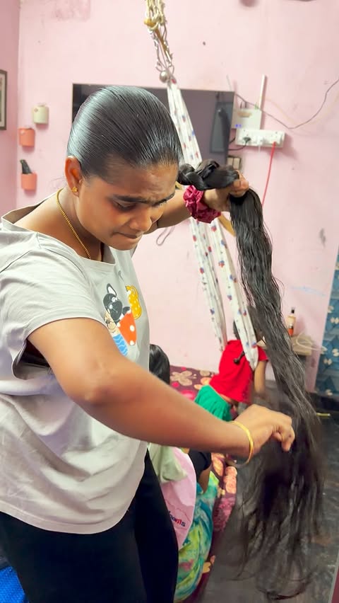 Instagram post by @saimanopraba for Vilvah. Caption reads: Nala results kuduthuruku Ennaku #hairgrowthserum....