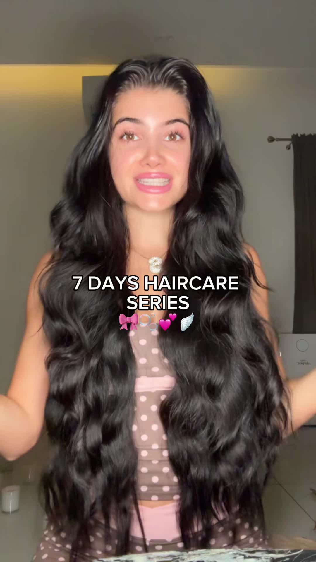 TikTok post by @selina.dasilvaaa for Karseell Official. Caption reads: [...] food mask + sleek & stay serum @Karseell....