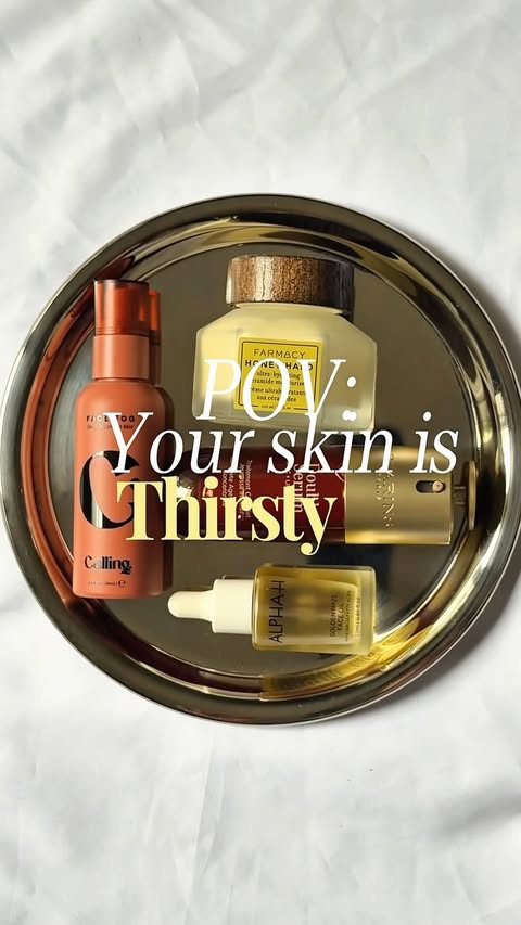 Instagram post by @beauty_with_ju for Farmacy Beauty. Caption reads: [...] deep, and my skin drinks it up! ⁣ ✔️....