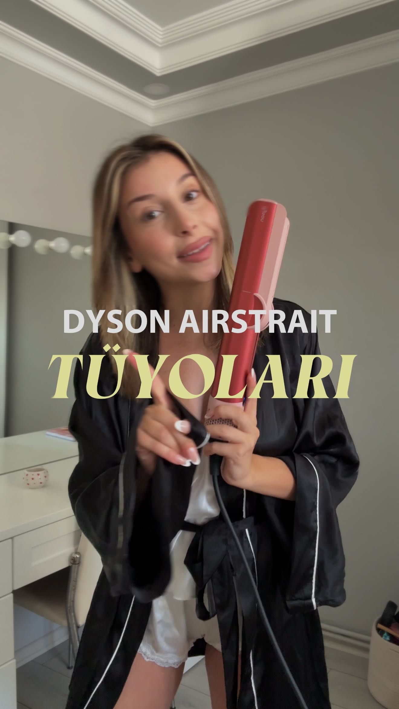 Instagram post by @buketsnur for Dyson. Caption reads: Dyson Airstrait ile saçlarını yaparken istediğin....