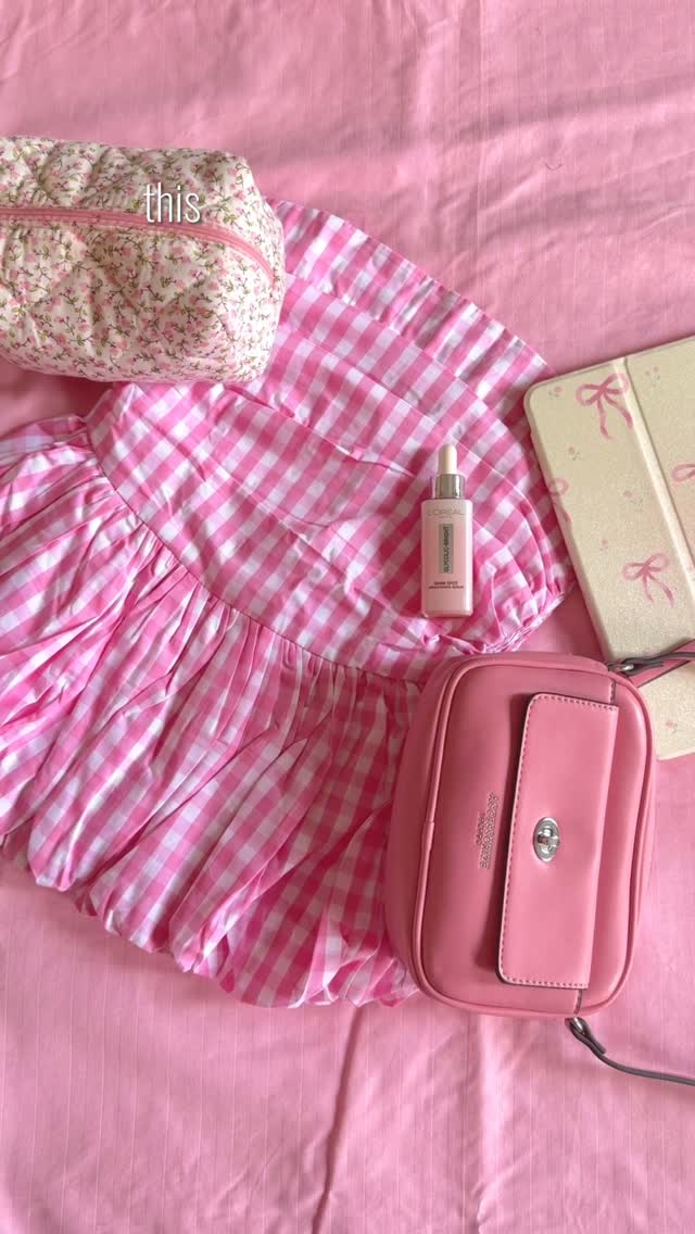 Instagram post by @aditeayy for Accessorize. Caption reads: Comment ‘PINK’ for links 💕
Currently obsessed....
