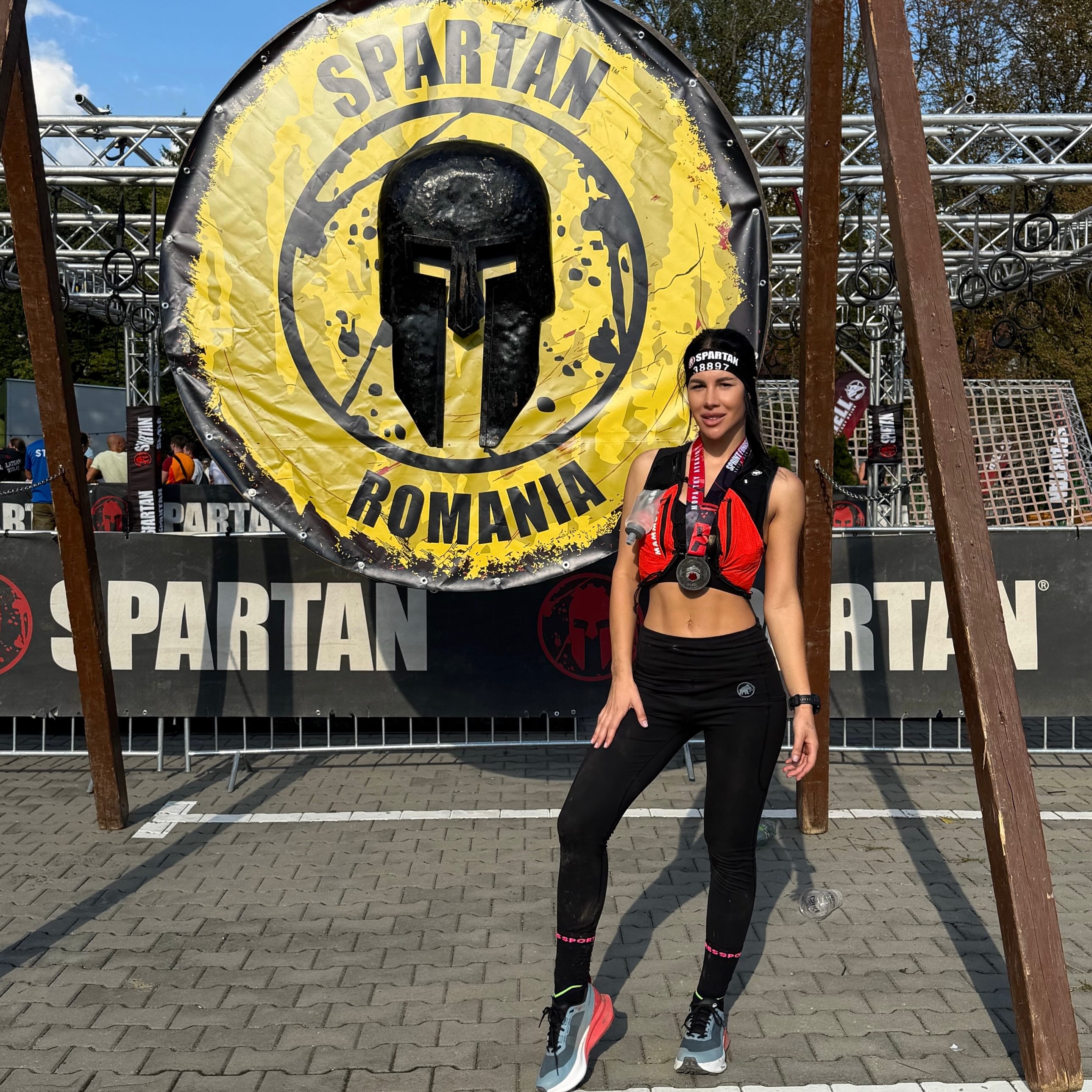 Instagram post by @mirunamilu01 for Spartan. Caption reads: #spartanrace ✅ @spartanromania #spartansovata....