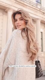 Instagram post by @laa.schu for SASSYCLASSY. Caption reads: Last campaign for @sassyclassy 🌸

#model....